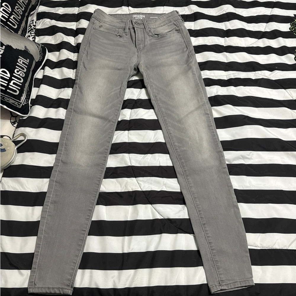 Skinny jeans
